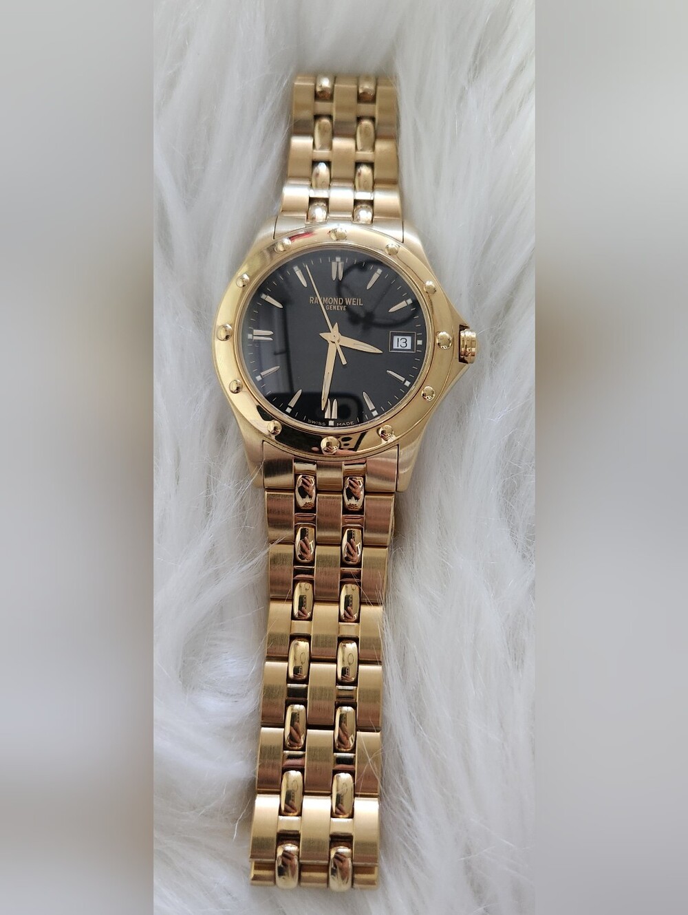 Mens Raymond Weil Tango Gold Electroplated Quartz Watch 5590